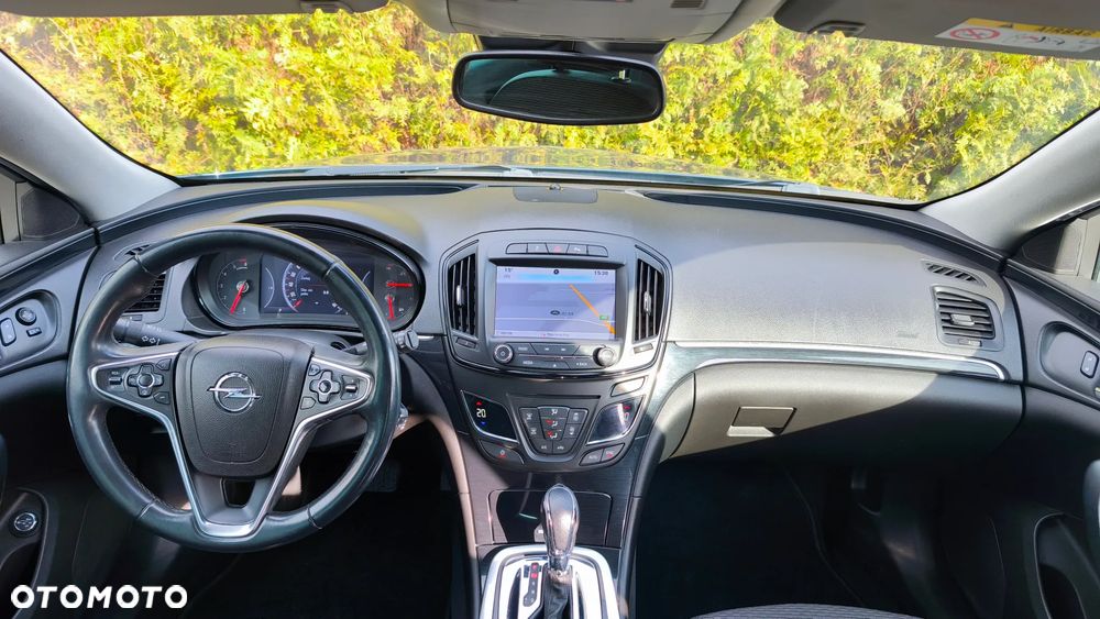 Opel Insignia - 18
