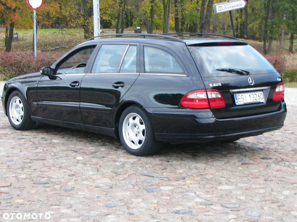 Mercedes-Benz Klasa E - 7