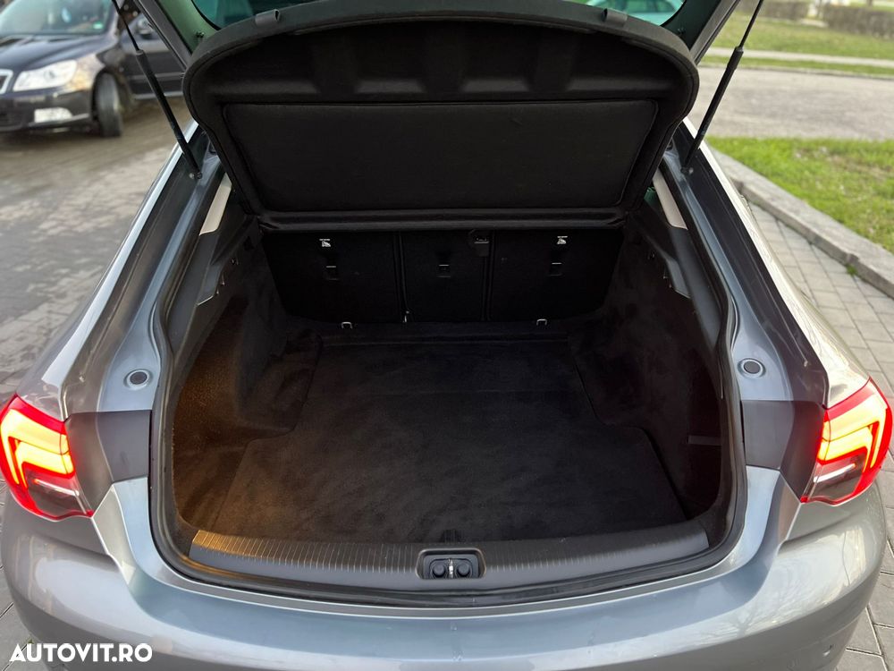 Opel Insignia Sports Tourer 1.6 ECOTEC Diesel Business Innovation - 17