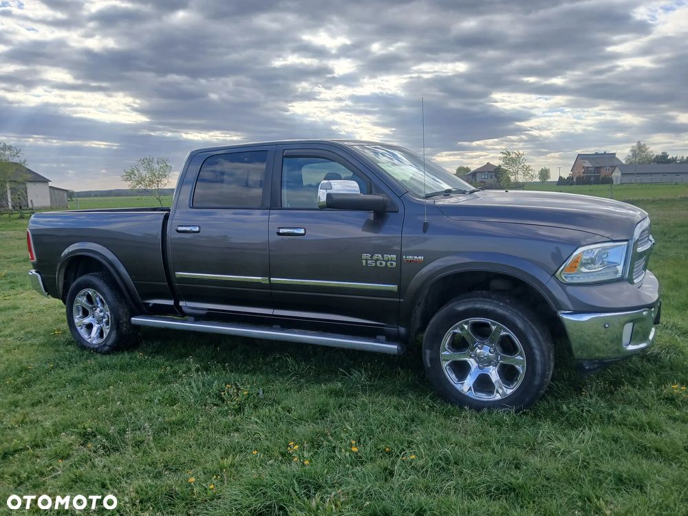 Dodge RAM 5.7 4x4 - 8