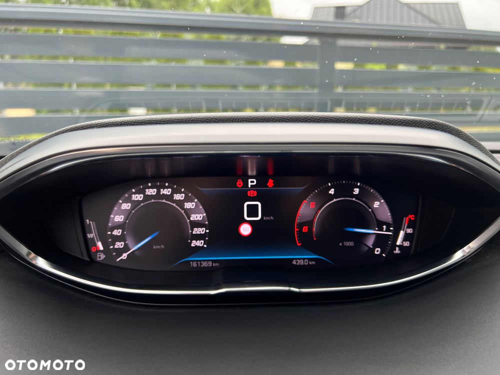 Peugeot 5008 BlueHDi 130 EAT8 Allure - 34