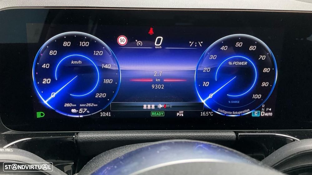 Mercedes-Benz EQA 300 4Matic - 4