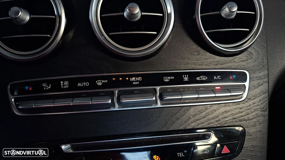 Mercedes-Benz C 350 e - 44