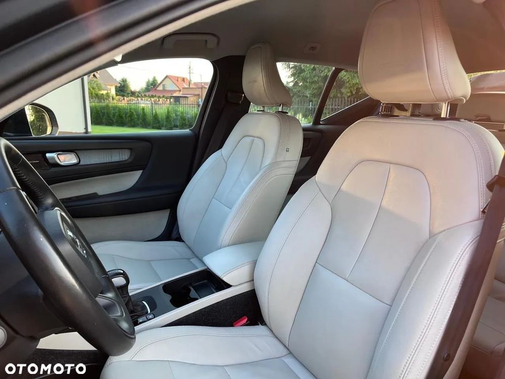 Volvo XC 40 T3 Inscription - 27