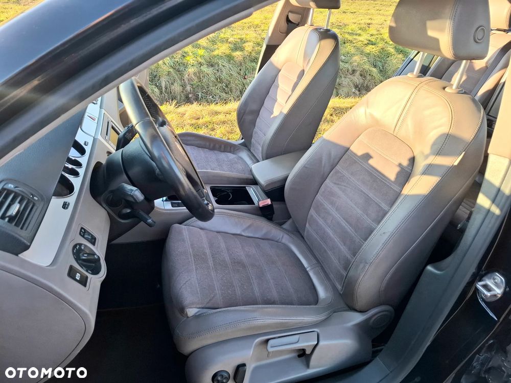Volkswagen Passat Variant 2.0 TDI Highline - 6