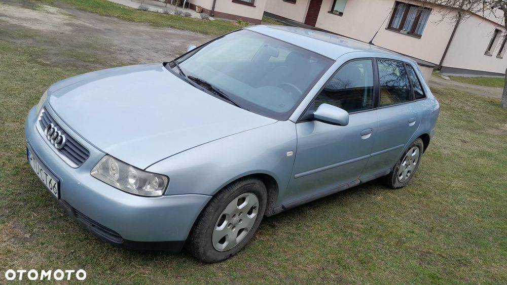 Audi A3 Sportback 1.9 TDI Ambiente - 1