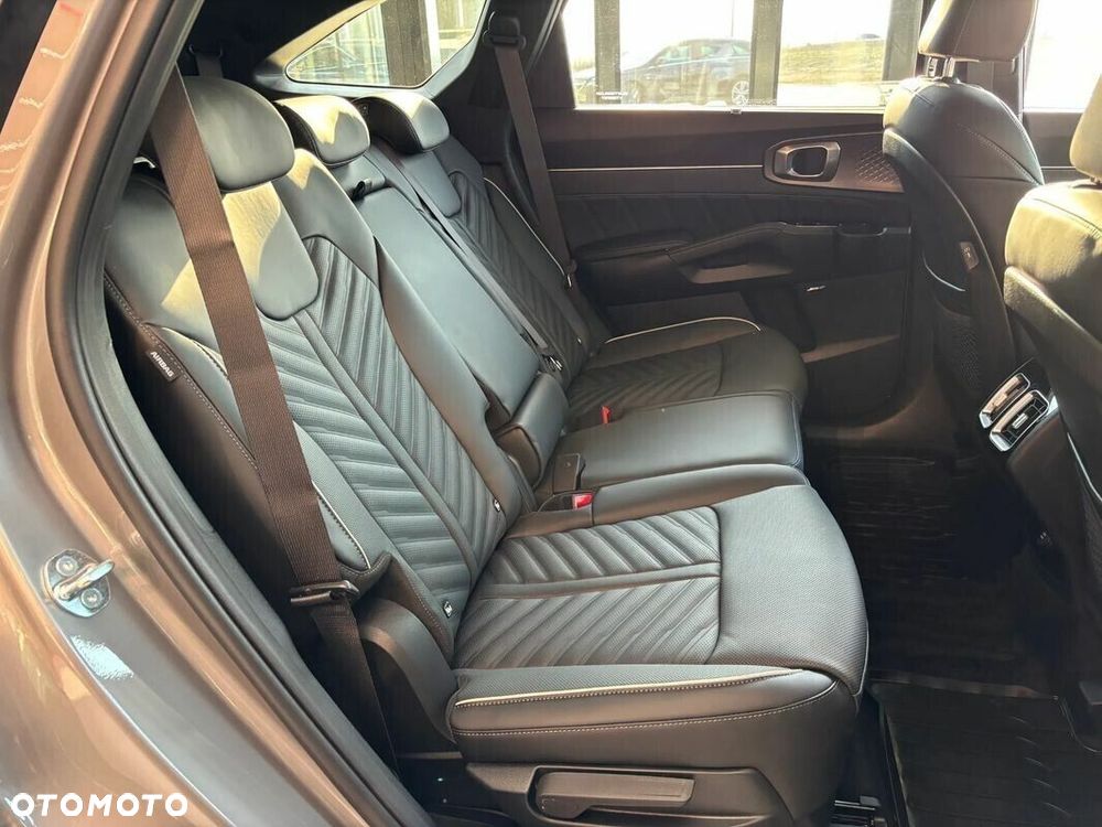 Kia Sorento - 23