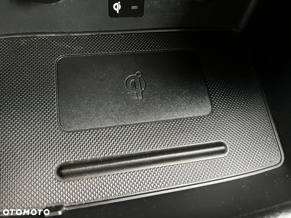 Hyundai i30 blue Kombi 1.6 CRDi Passion - 33