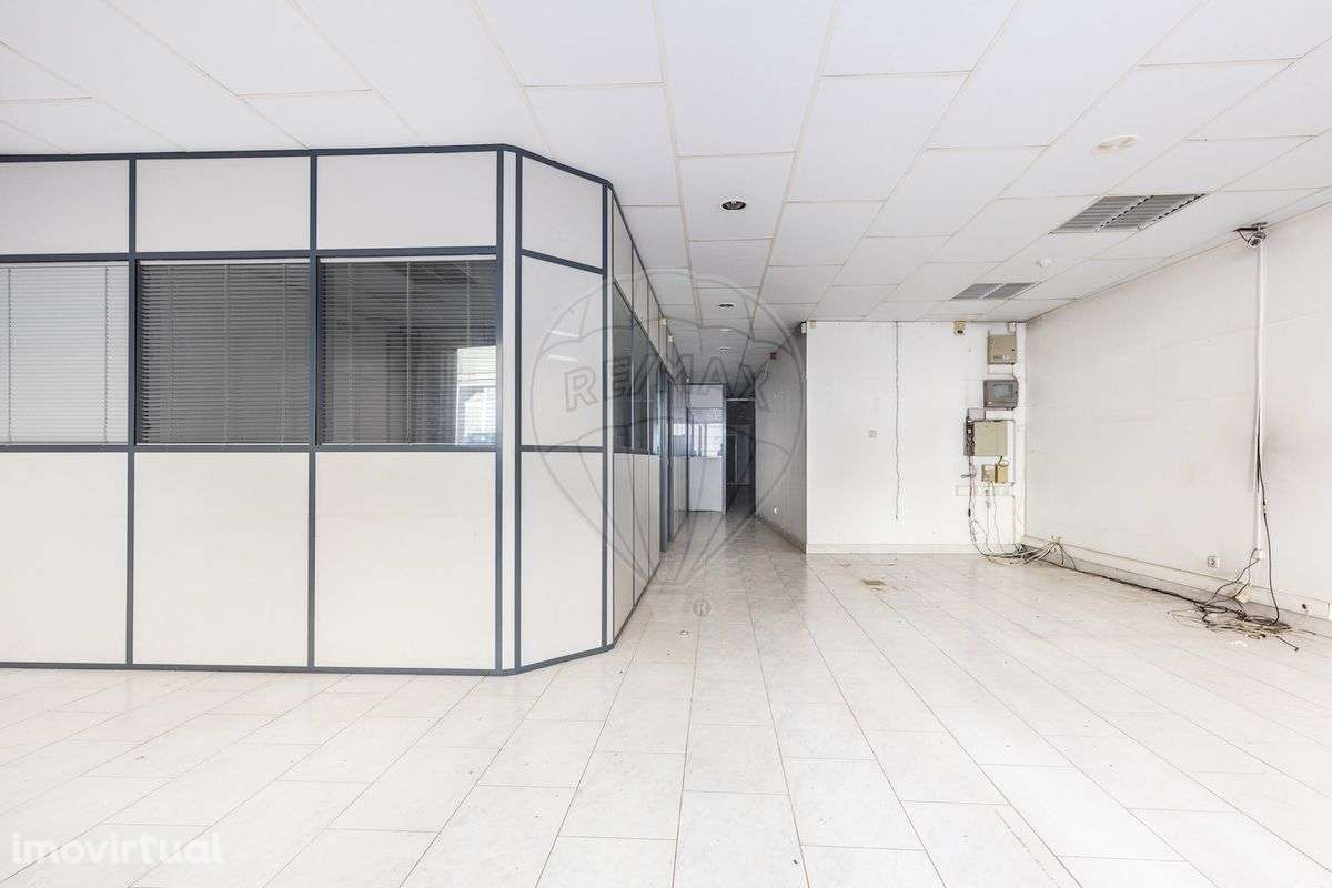 Loja  para arrendamento - Grande imagem: 3/8