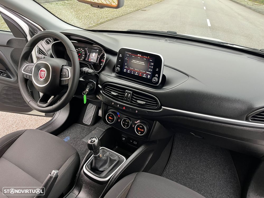 Fiat Tipo 1.3 M-Jet Lounge - 24