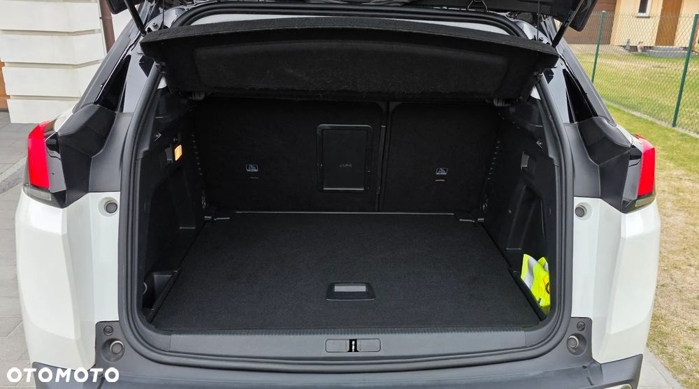 Peugeot 3008 PureTech 180 Stop & Start GPF EAT8 Crossway - 27