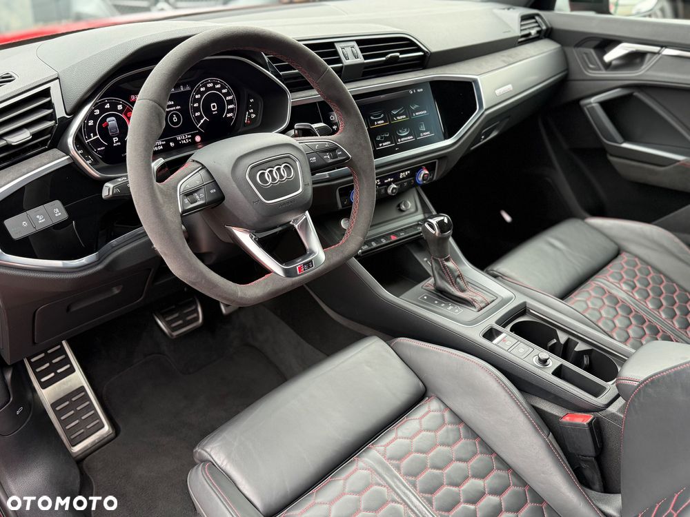 Audi RS Q3 Sportback - 7
