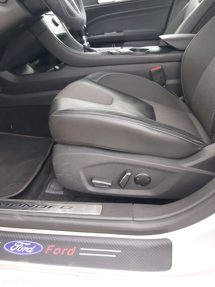 Ford Mondeo Turnier 2.0 TDCi Start-Stopp Titanium - 15