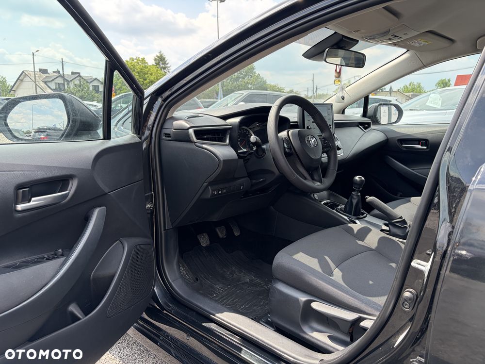 Toyota Corolla 1.6 Comfort - 9