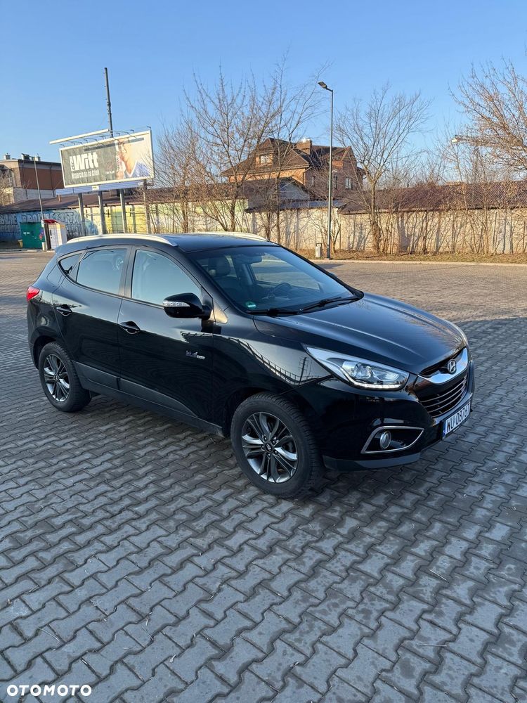 Hyundai ix35 1.7 CRDi 2WD blue Finale Gold - 9