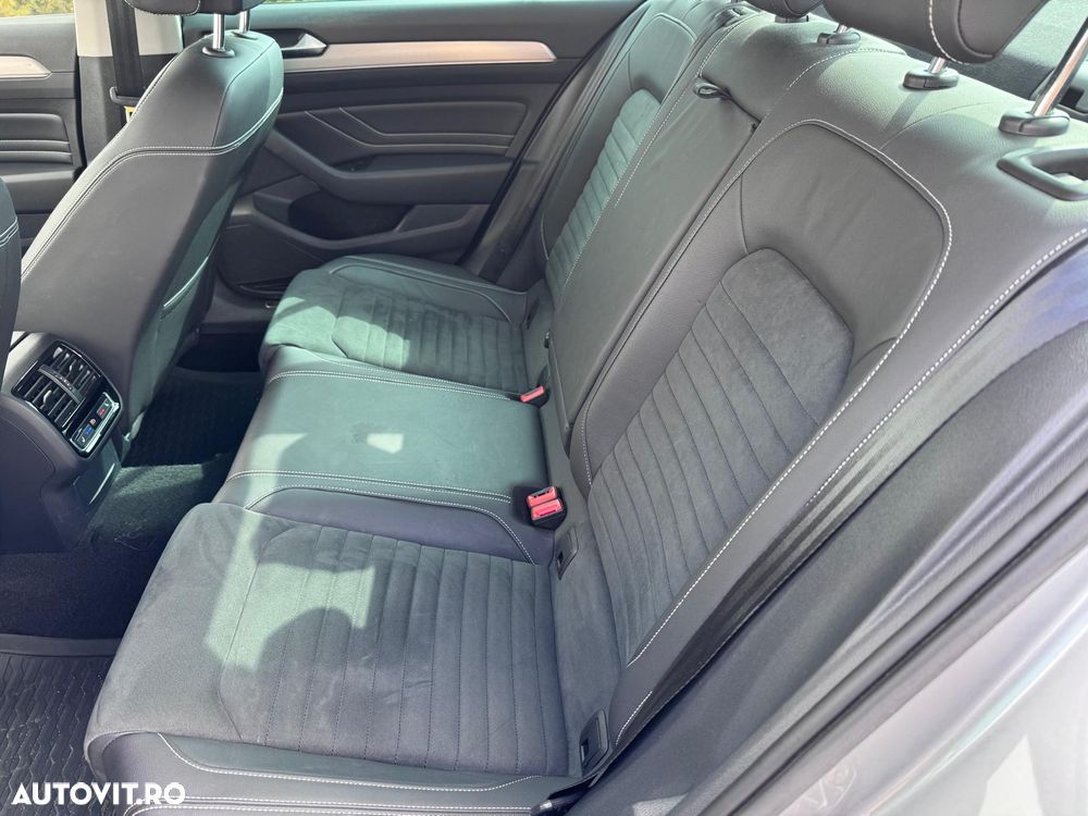 Volkswagen Passat 2.0 TDI DSG Highline - 8