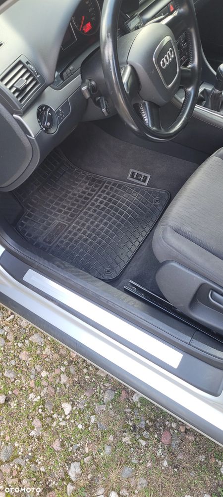 Audi A4 Avant 1.9 TDI - 12