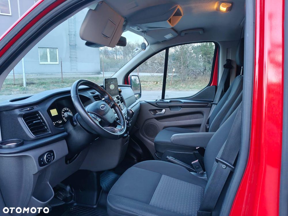 Ford Transit Custom - 14