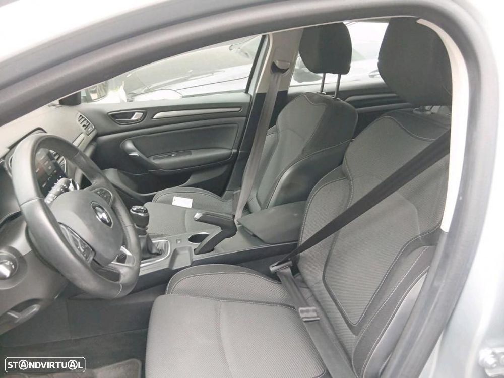 Renault Mégane Sport Tourer 1.5 Blue dCi Equilibre - 5