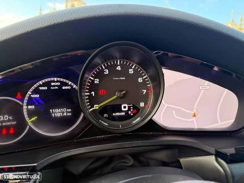 Porsche Cayenne Coupé E-Hybrid - 20