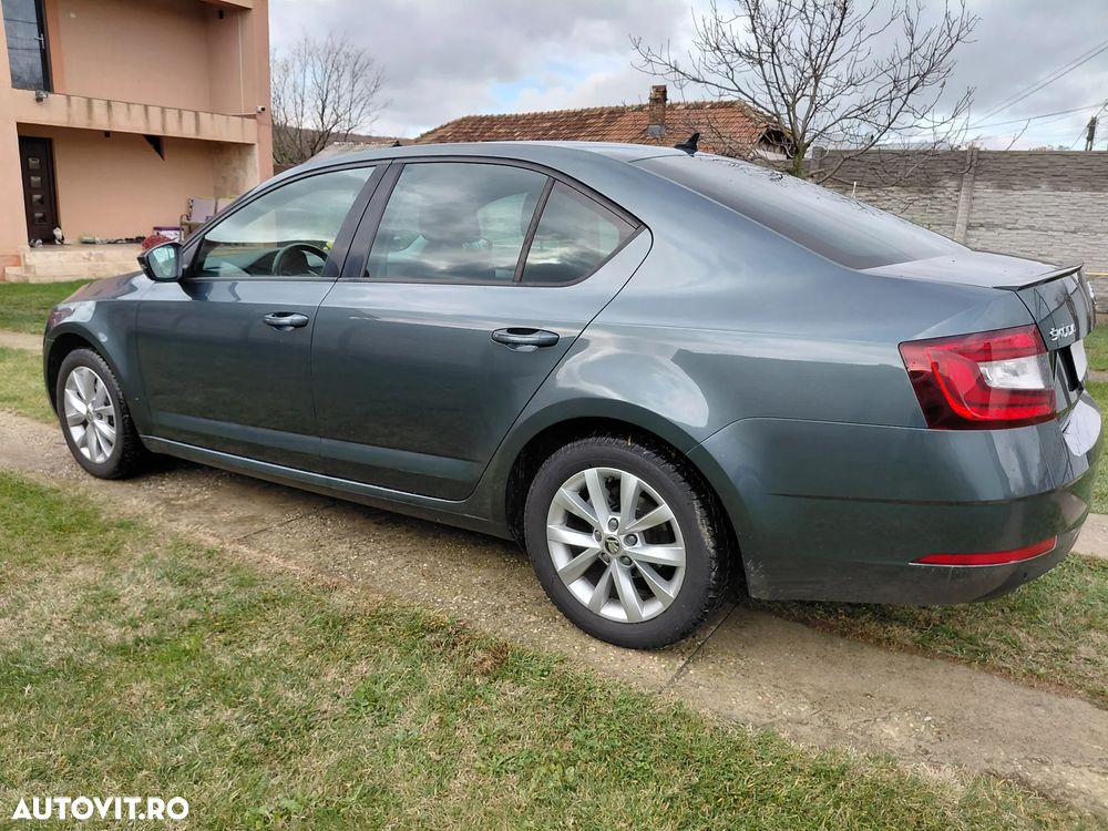 Skoda Octavia 1.5 TSI DSG Style - 7