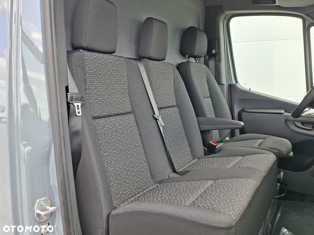 Mercedes-Benz Sprinter 317 CDI - 13