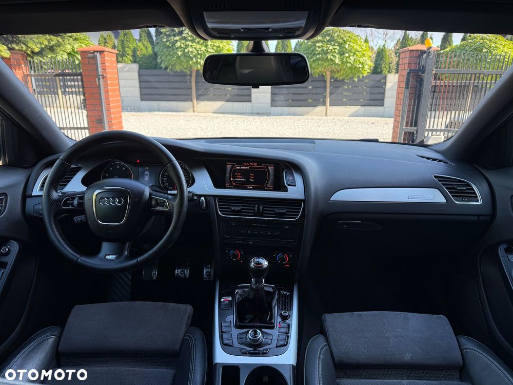 Audi A4 Avant 2.0 TFSI quattro S line Sportpaket (plus) - 17