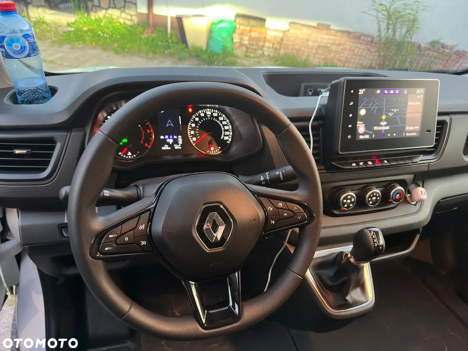 Renault Trafic - 12