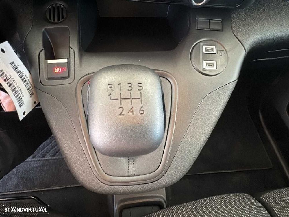 Fiat Doblo Outro - 14