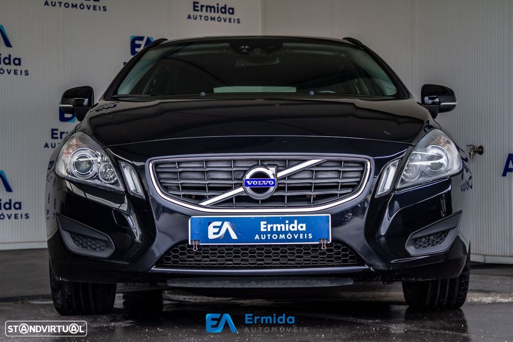 Volvo V60 2.0 D3 Momentum - 2