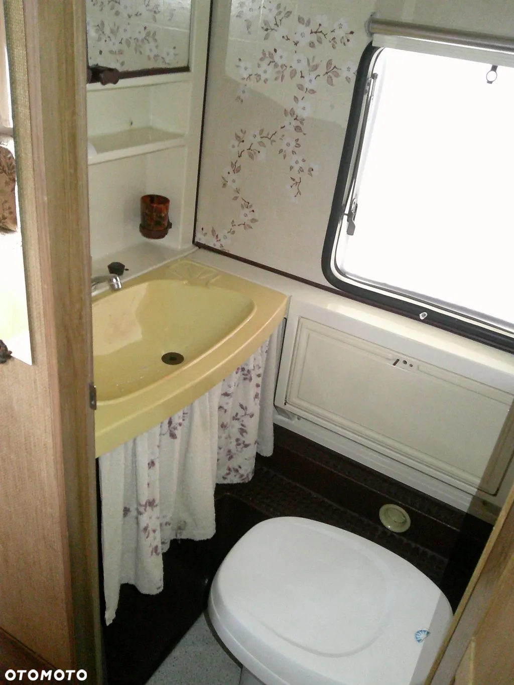 Burstner LUX 540 - 6