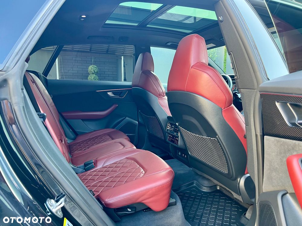 Audi SQ8 - 10