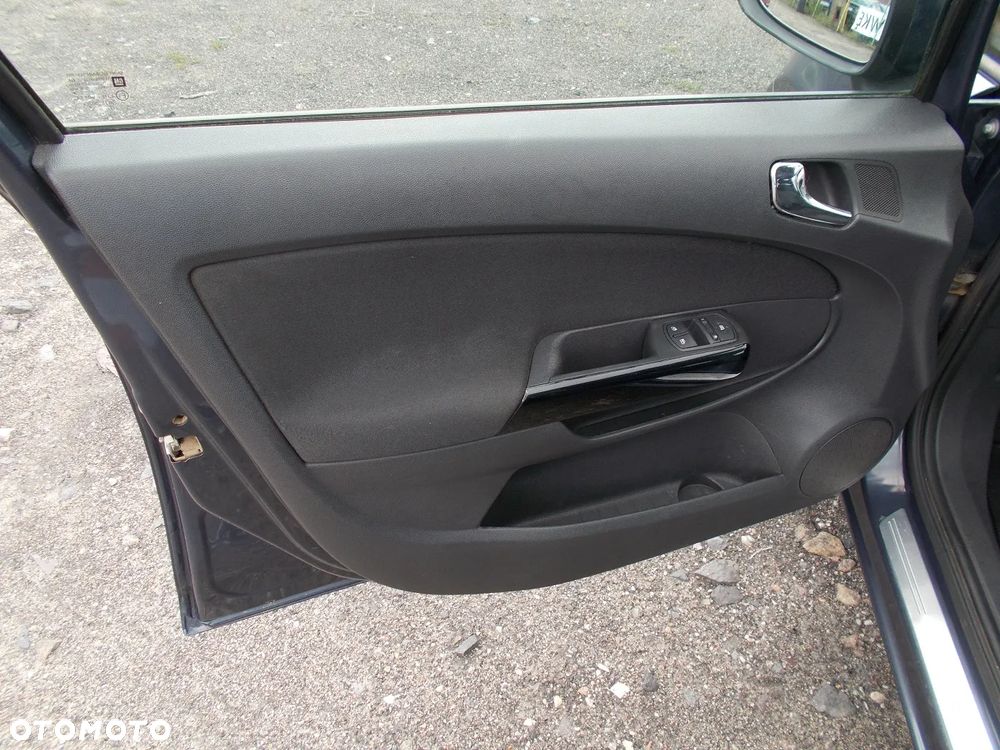 Opel Corsa 1.2 16V Enjoy - 22