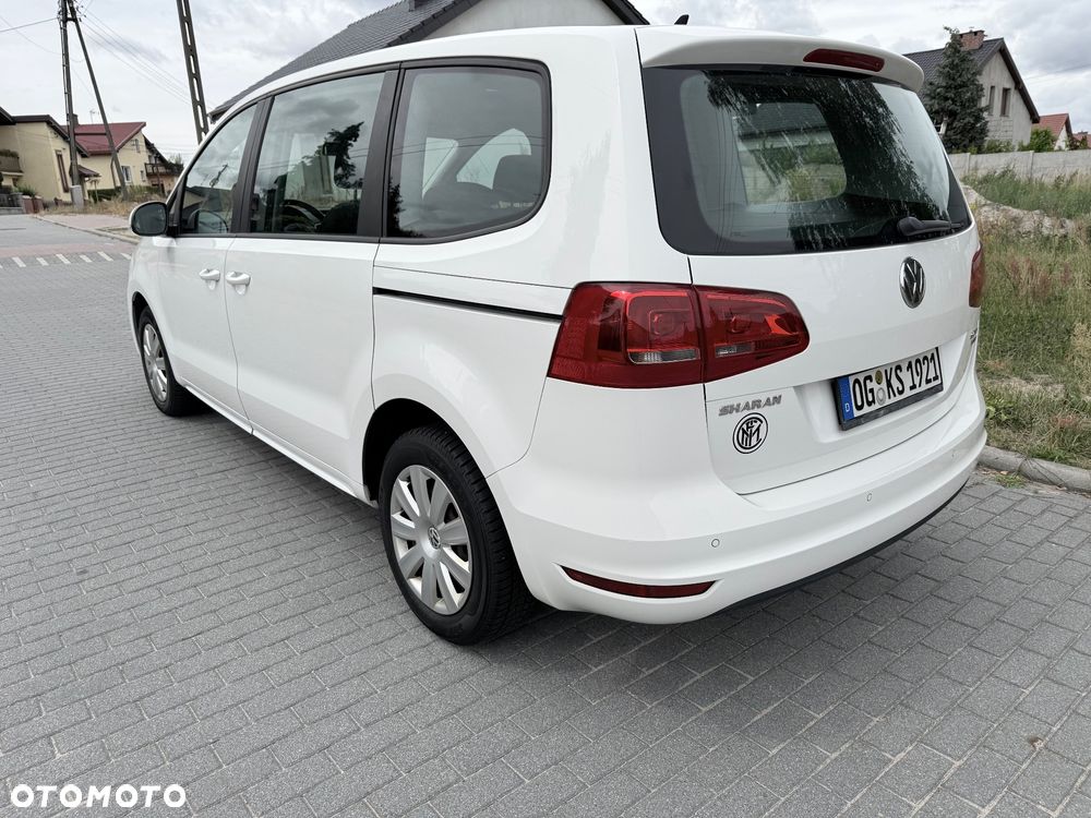 Volkswagen Sharan 2.0 TDI Comfortline DSG - 5