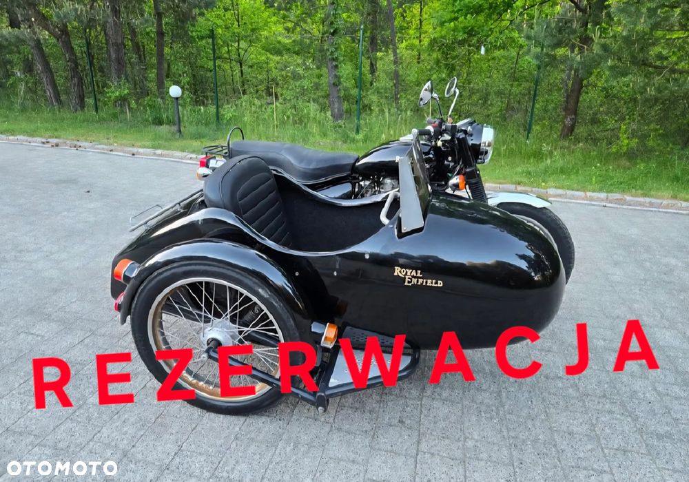 Royal Enfield Bullet - 1