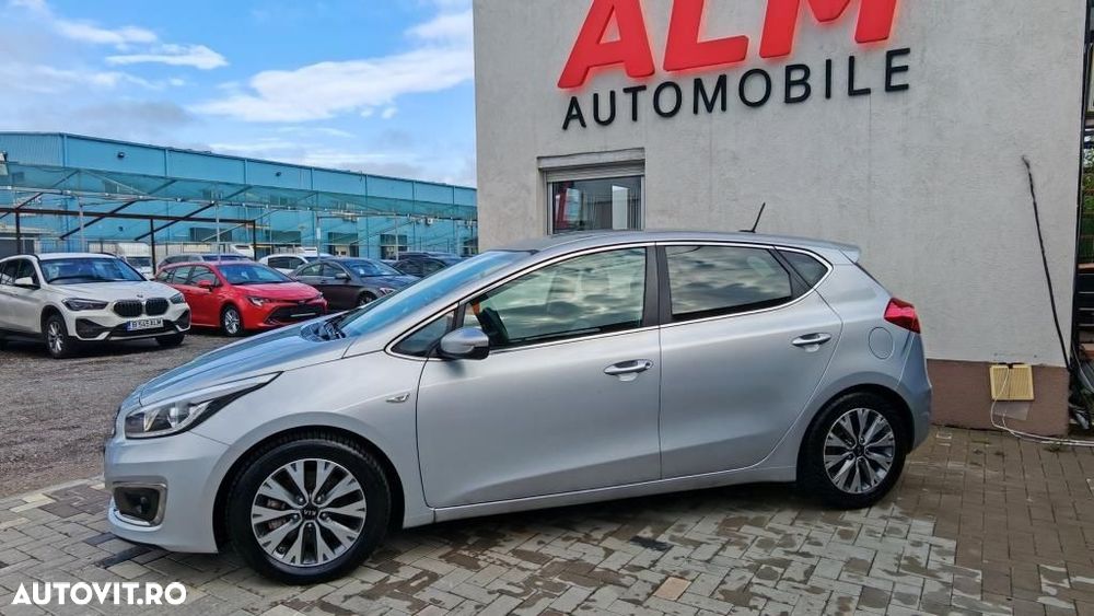 Kia Ceed - 7