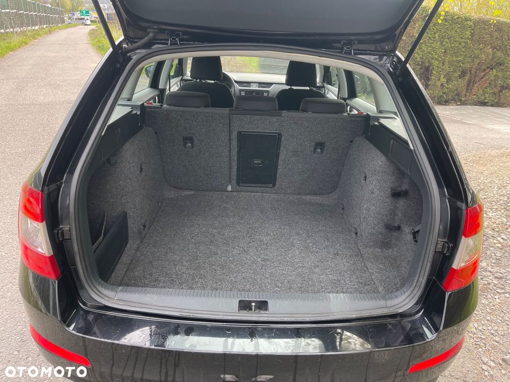 Skoda Octavia 1.6 TDI Joy - 9