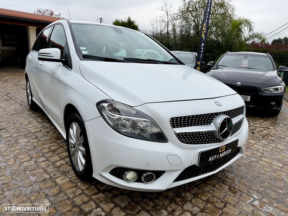 Mercedes-Benz B 180 (CDI) d 7G-DCT AMG Line - 26