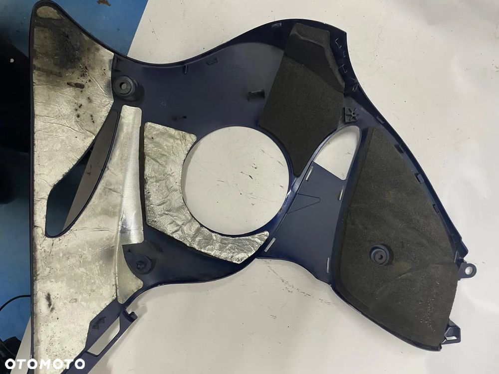 Owiewka lewa Suzuki GSX R 1300 2008 - 5