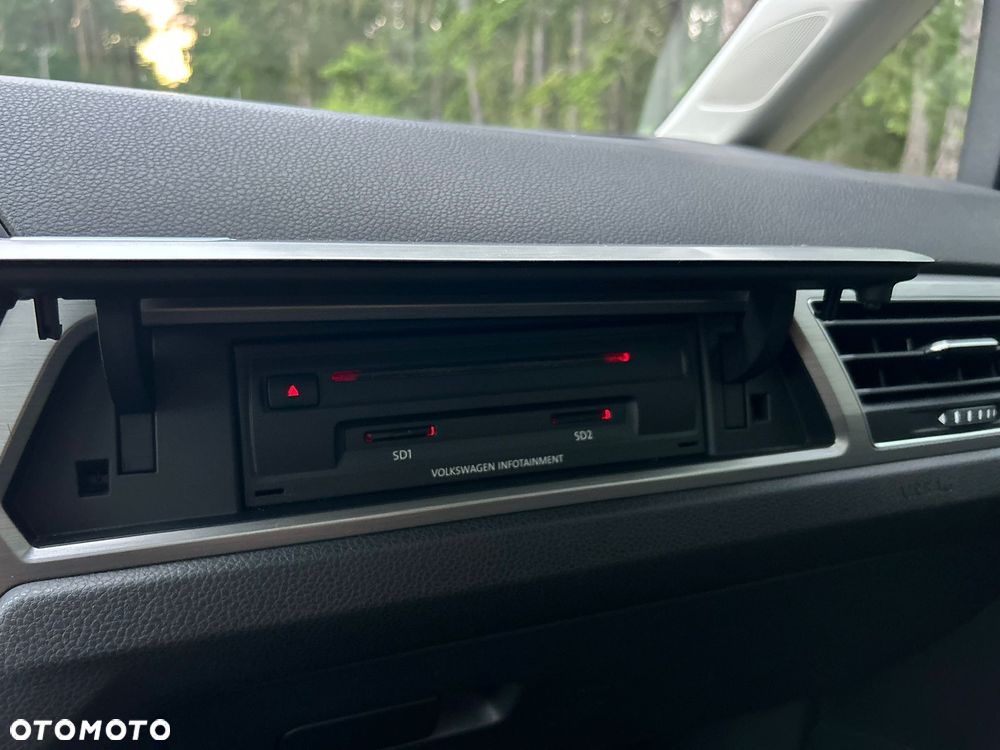 Volkswagen Touran 1.6 TDI SCR (BlueMotion Technology) DSG Comfortline - 33