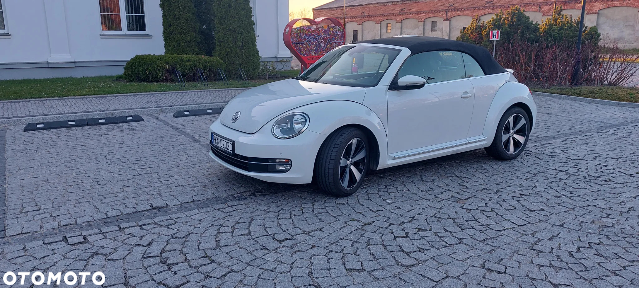 Volkswagen Beetle The Cabriolet 2.0 TDI DSG (BlueMotion Tech) Denim - 27