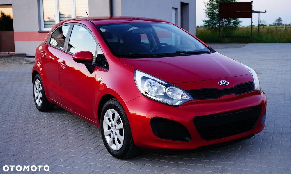 Kia Rio 1.2 Attract - 13