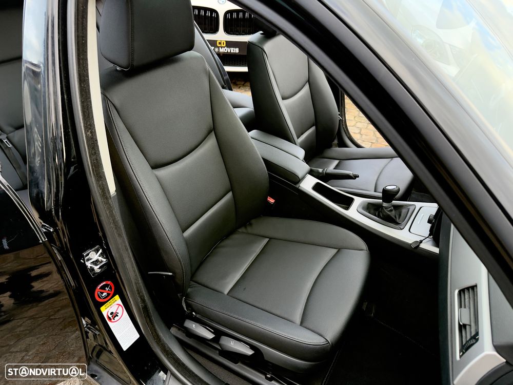 BMW 320 d Exclusive - 49