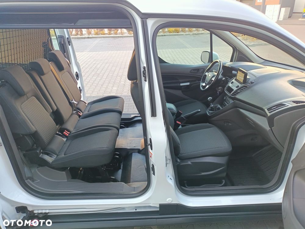 Ford Transit Connect - 35