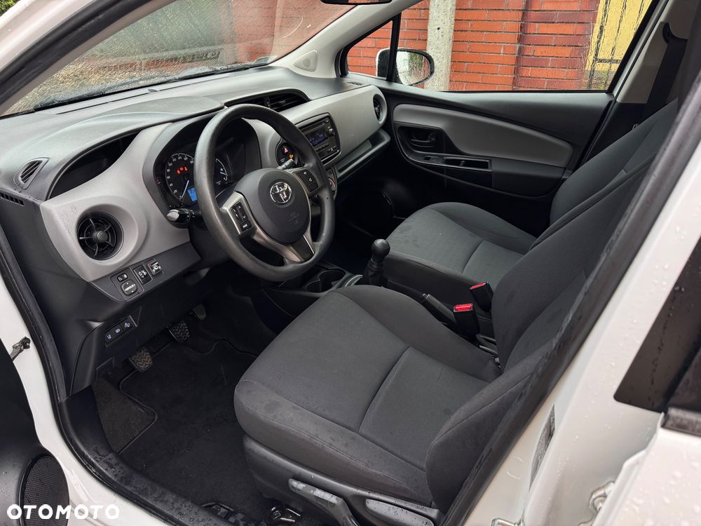 Toyota Yaris 1.0 Active - 6