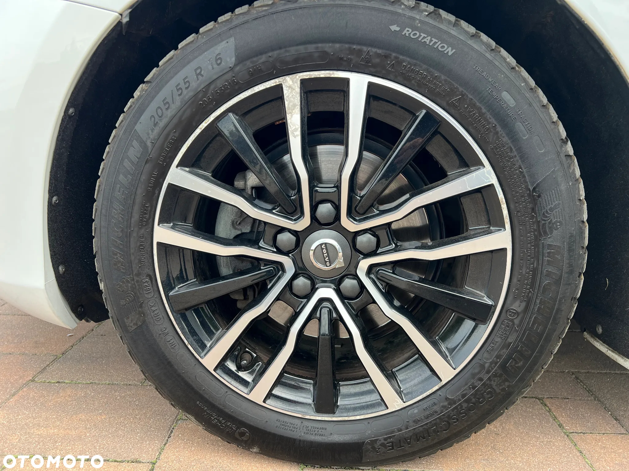 Volvo V40 D2 Drive-E Momentum - 39