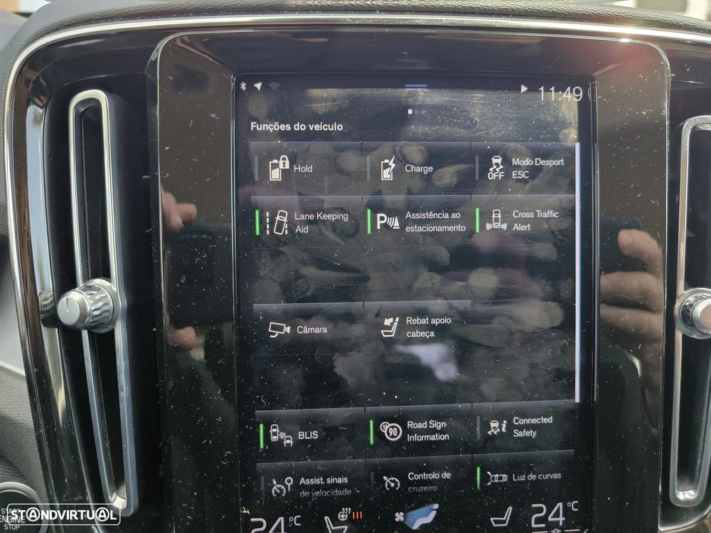 Volvo XC 40 1.5 T5 PHEV Momentum Plus - 11