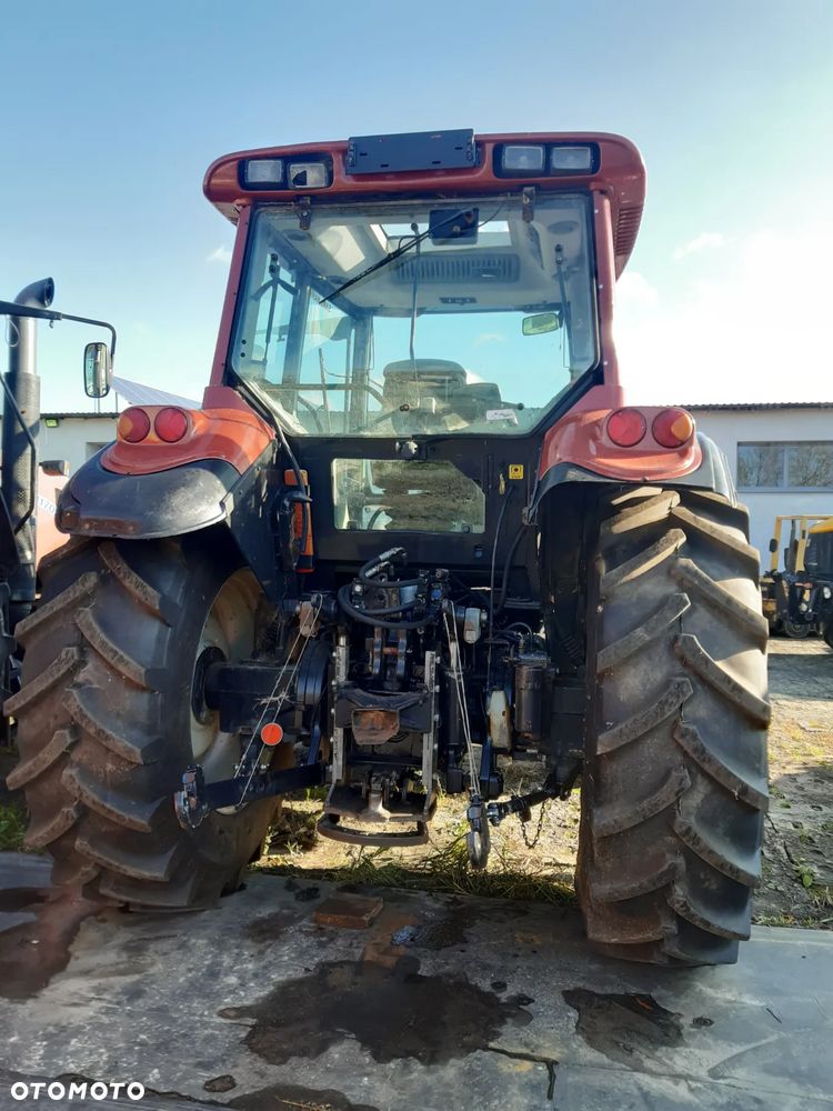 Valtra M130 - 4