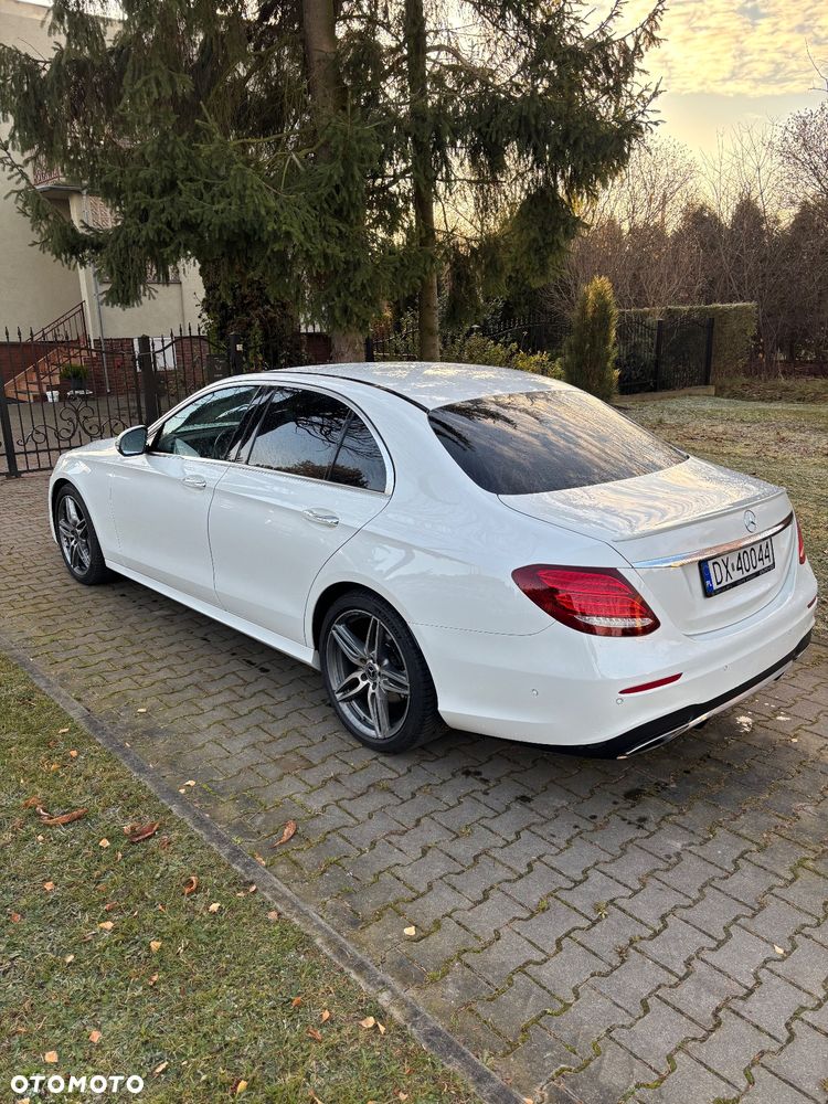 Mercedes-Benz Klasa E 300 9G-TRONIC - 7