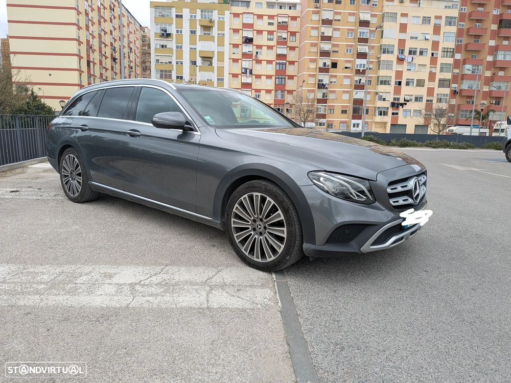 Mercedes-Benz E 220 d 4-Matic All Terrain Avantgarde + - 1